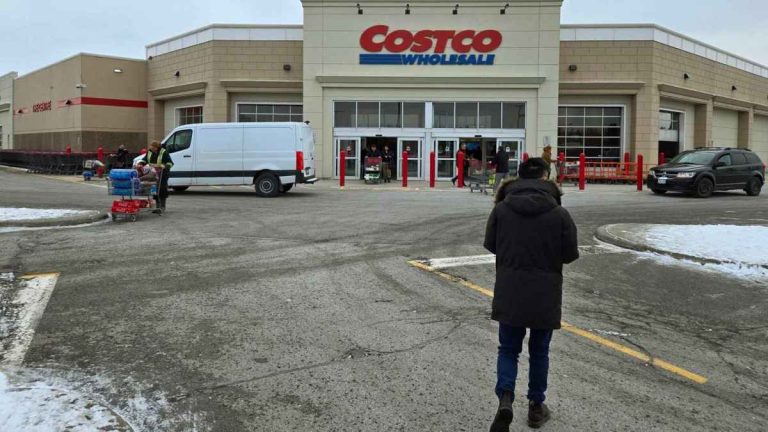 Rising gas prices makes Costco better for members